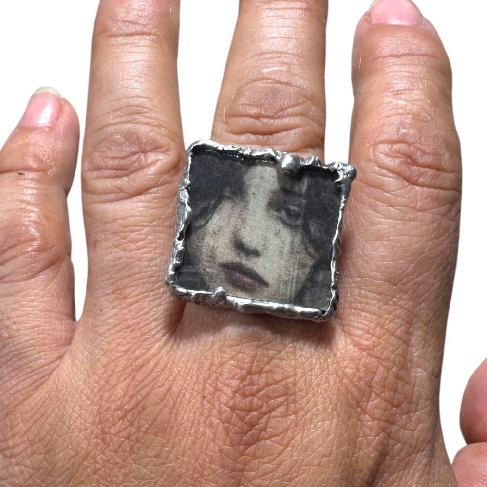 Tiny Canvas Art Statement Ring Abstract Woman Portrait Design Silver & Glass